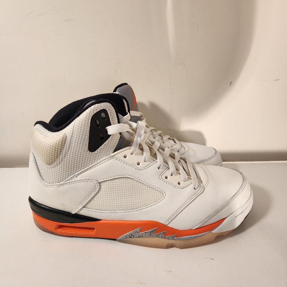 2021 Air Jordan 5 Retro